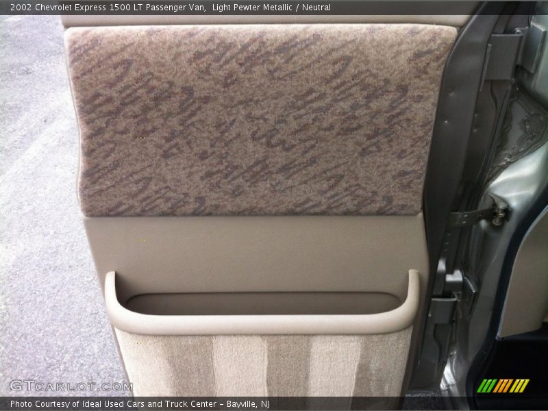 Light Pewter Metallic / Neutral 2002 Chevrolet Express 1500 LT Passenger Van