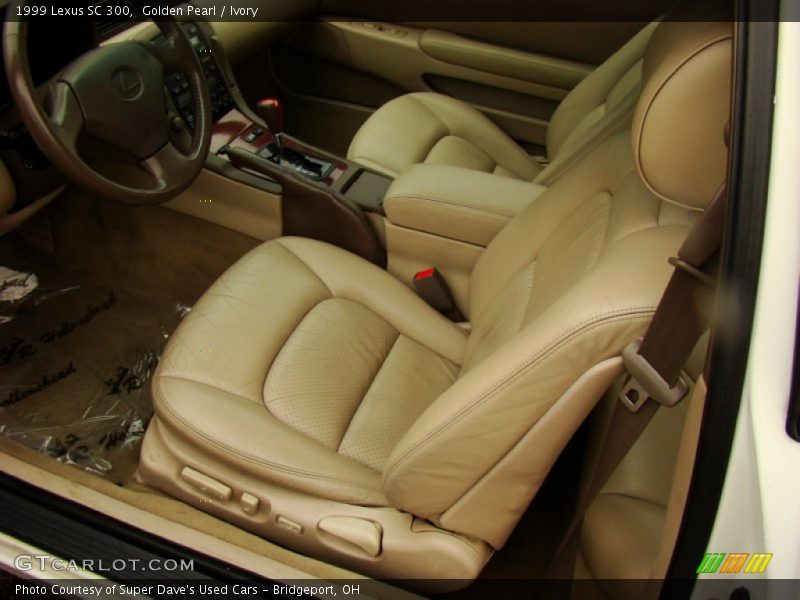 Golden Pearl / Ivory 1999 Lexus SC 300