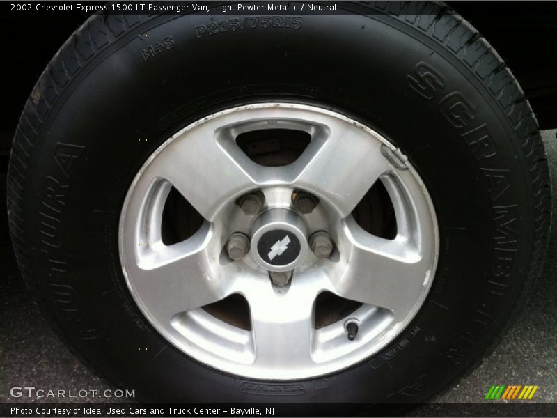  2002 Express 1500 LT Passenger Van Wheel