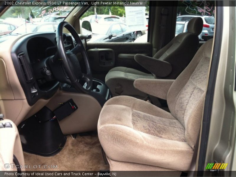 Light Pewter Metallic / Neutral 2002 Chevrolet Express 1500 LT Passenger Van