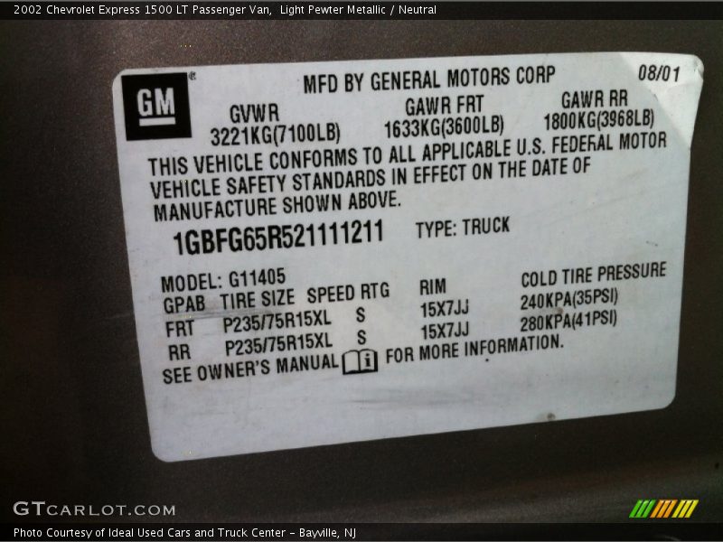 Light Pewter Metallic / Neutral 2002 Chevrolet Express 1500 LT Passenger Van