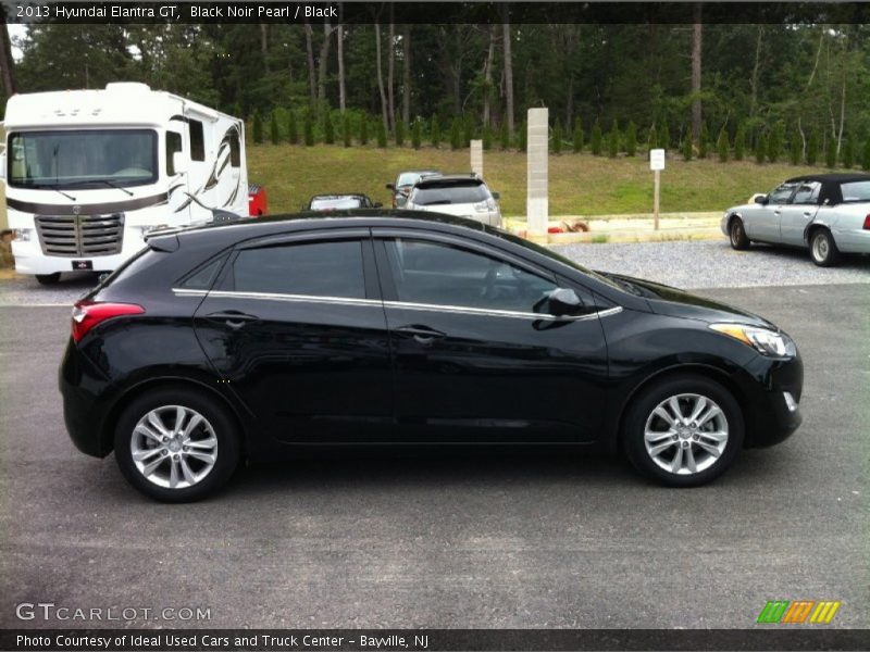 Black Noir Pearl / Black 2013 Hyundai Elantra GT