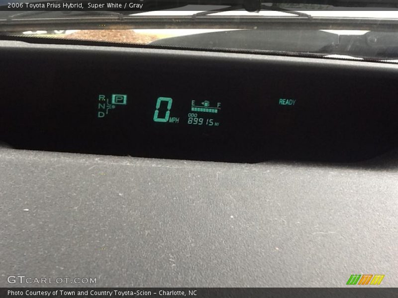 Super White / Gray 2006 Toyota Prius Hybrid
