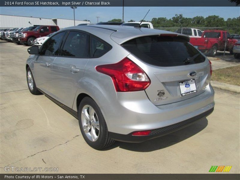 Ingot Silver / Charcoal Black 2014 Ford Focus SE Hatchback