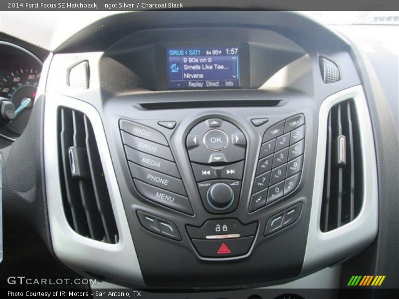 Ingot Silver / Charcoal Black 2014 Ford Focus SE Hatchback