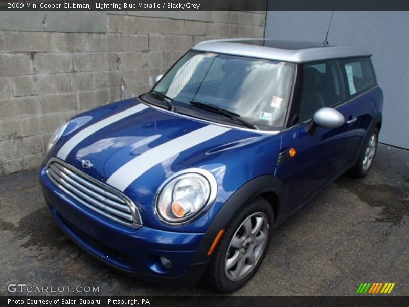 Lightning Blue Metallic / Black/Grey 2009 Mini Cooper Clubman