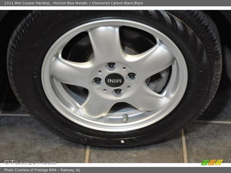 Horizon Blue Metallic / Checkered Carbon Black/Black 2011 Mini Cooper Hardtop