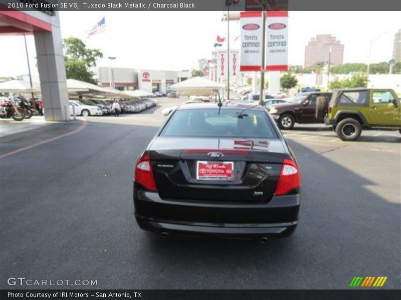 Tuxedo Black Metallic / Charcoal Black 2010 Ford Fusion SE V6