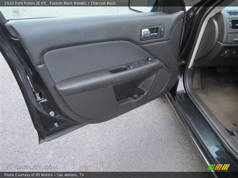 Tuxedo Black Metallic / Charcoal Black 2010 Ford Fusion SE V6