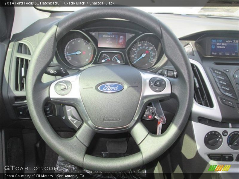 Tuxedo Black / Charcoal Black 2014 Ford Focus SE Hatchback