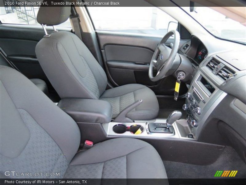 Tuxedo Black Metallic / Charcoal Black 2010 Ford Fusion SE V6