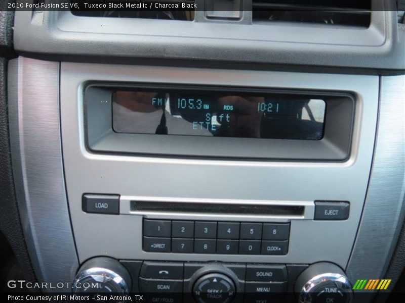 Tuxedo Black Metallic / Charcoal Black 2010 Ford Fusion SE V6