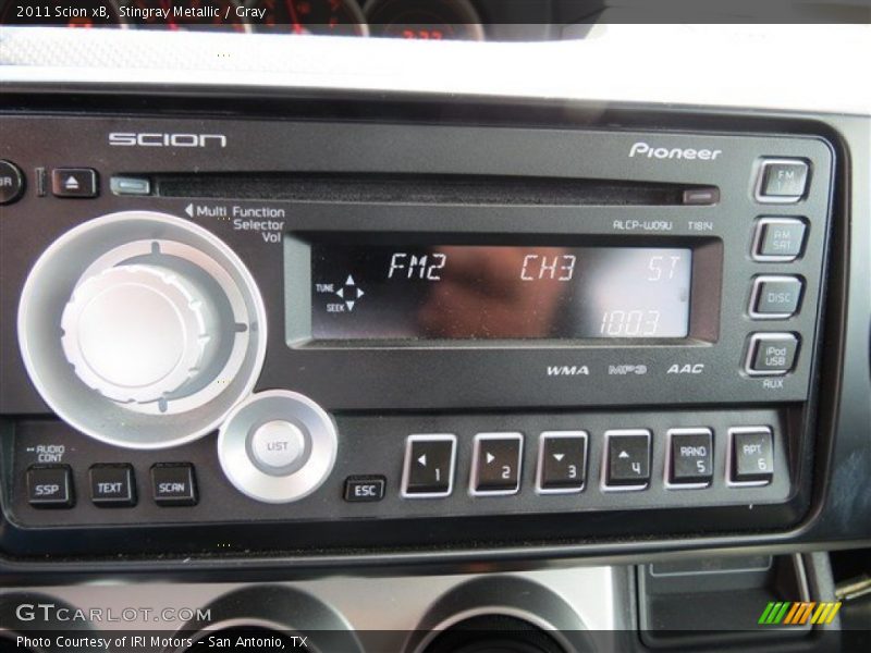 Stingray Metallic / Gray 2011 Scion xB
