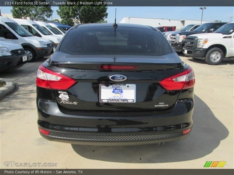 Tuxedo Black / Medium Light Stone 2014 Ford Focus SE Sedan