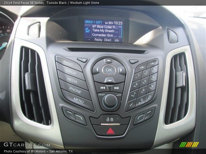 Tuxedo Black / Medium Light Stone 2014 Ford Focus SE Sedan