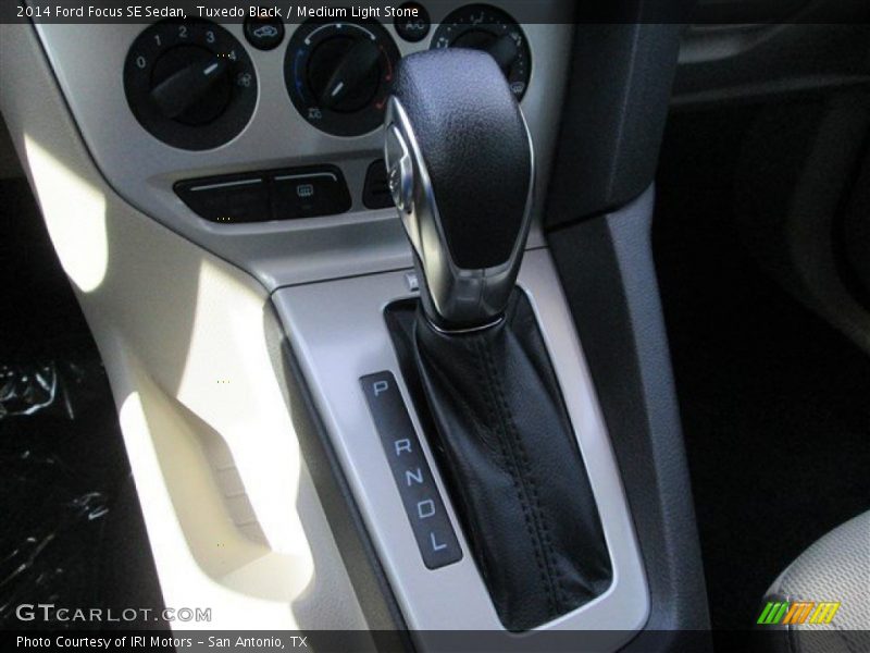 Tuxedo Black / Medium Light Stone 2014 Ford Focus SE Sedan