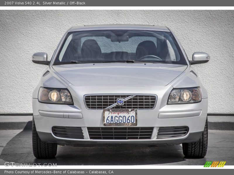 Silver Metallic / Off-Black 2007 Volvo S40 2.4i