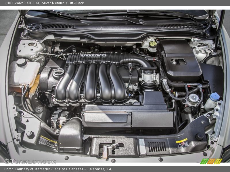  2007 S40 2.4i Engine - 2.4 Liter DOHC 20 Valve VVT Inline 5 Cylinder