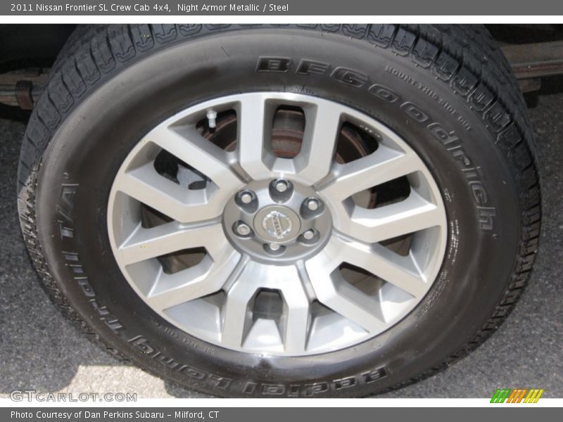 Night Armor Metallic / Steel 2011 Nissan Frontier SL Crew Cab 4x4