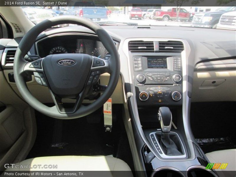 Dashboard of 2014 Fusion SE