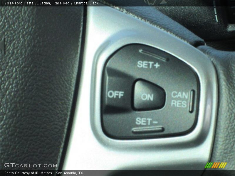 Race Red / Charcoal Black 2014 Ford Fiesta SE Sedan