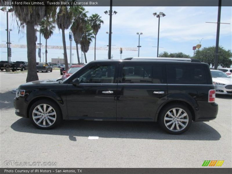 Tuxedo Black / Charcoal Black 2014 Ford Flex Limited