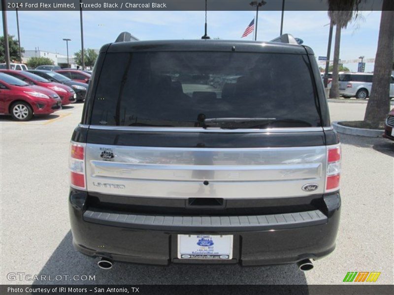 Tuxedo Black / Charcoal Black 2014 Ford Flex Limited