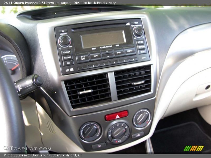Obsidian Black Pearl / Ivory 2011 Subaru Impreza 2.5i Premium Wagon
