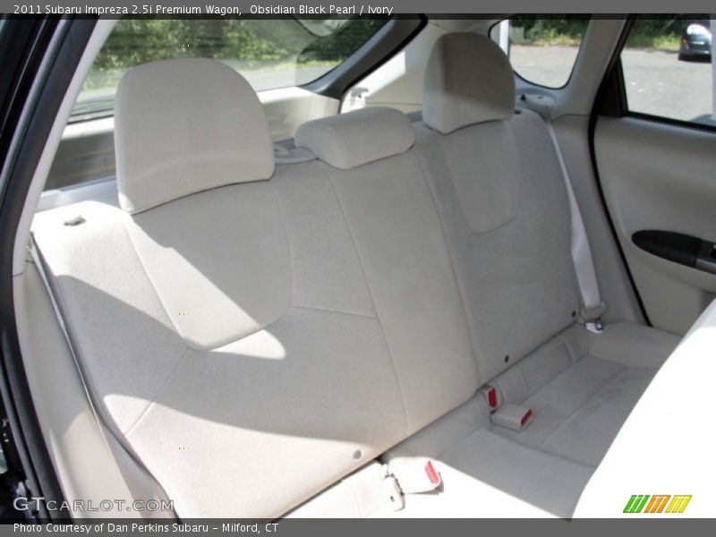 Obsidian Black Pearl / Ivory 2011 Subaru Impreza 2.5i Premium Wagon