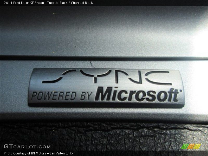 Tuxedo Black / Charcoal Black 2014 Ford Focus SE Sedan