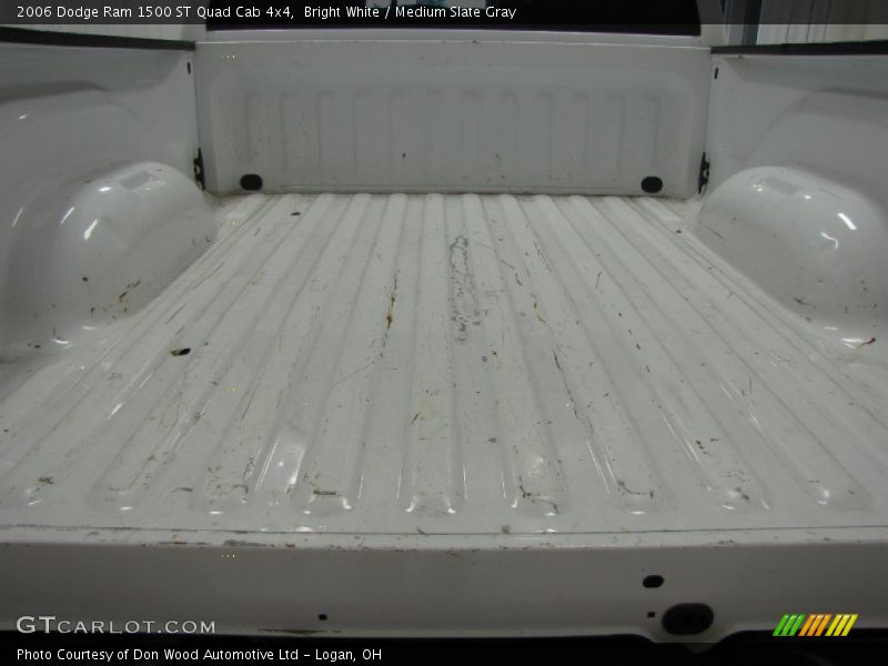 Bright White / Medium Slate Gray 2006 Dodge Ram 1500 ST Quad Cab 4x4