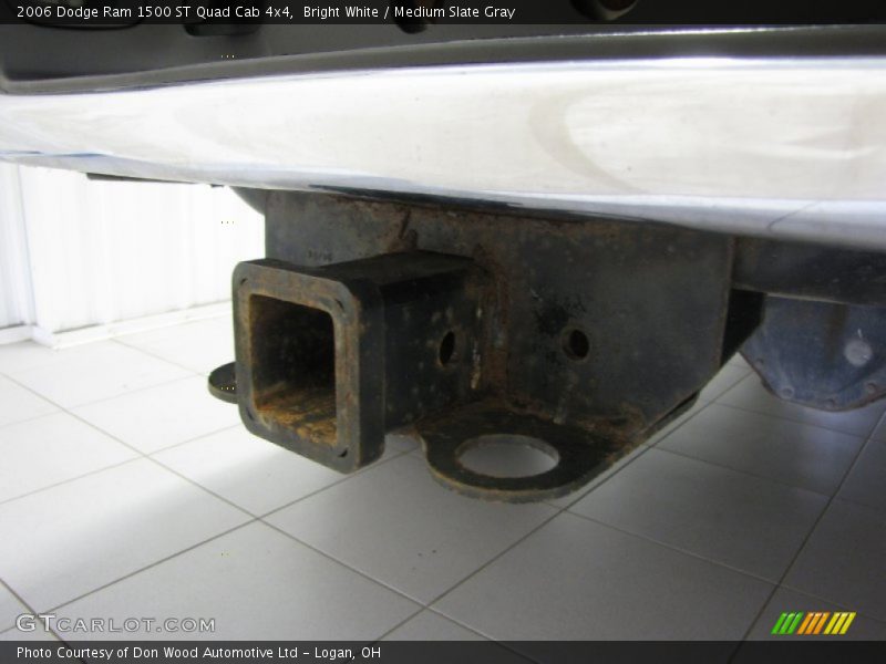Bright White / Medium Slate Gray 2006 Dodge Ram 1500 ST Quad Cab 4x4