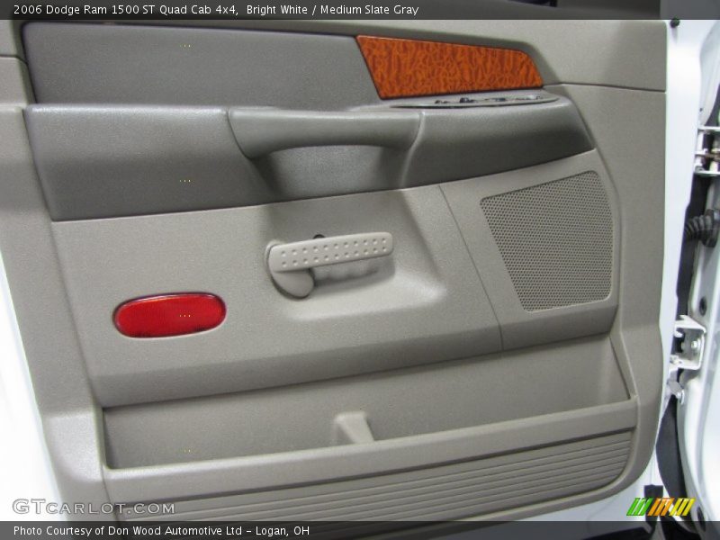 Bright White / Medium Slate Gray 2006 Dodge Ram 1500 ST Quad Cab 4x4