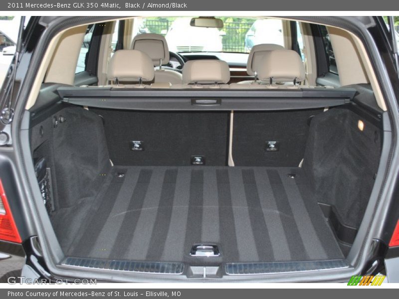  2011 GLK 350 4Matic Trunk