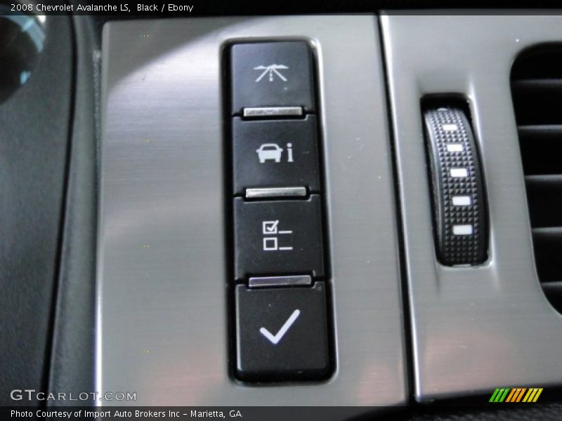 Black / Ebony 2008 Chevrolet Avalanche LS