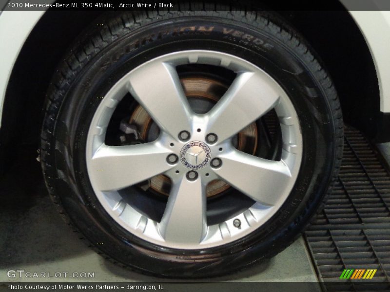 Arctic White / Black 2010 Mercedes-Benz ML 350 4Matic