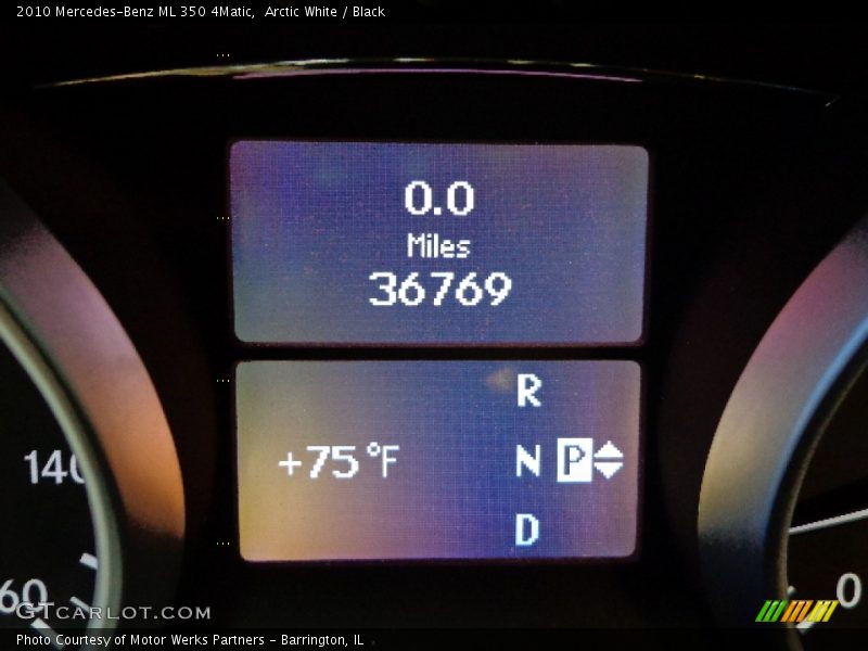 Arctic White / Black 2010 Mercedes-Benz ML 350 4Matic