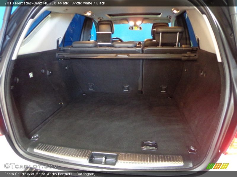 Arctic White / Black 2010 Mercedes-Benz ML 350 4Matic