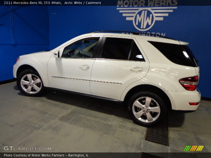 Arctic White / Cashmere 2011 Mercedes-Benz ML 350 4Matic