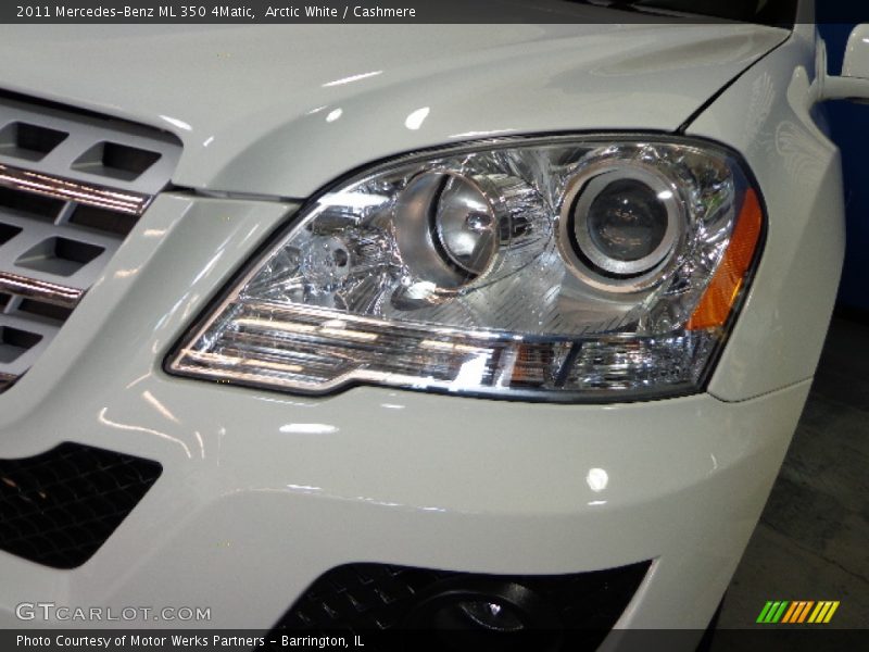Arctic White / Cashmere 2011 Mercedes-Benz ML 350 4Matic