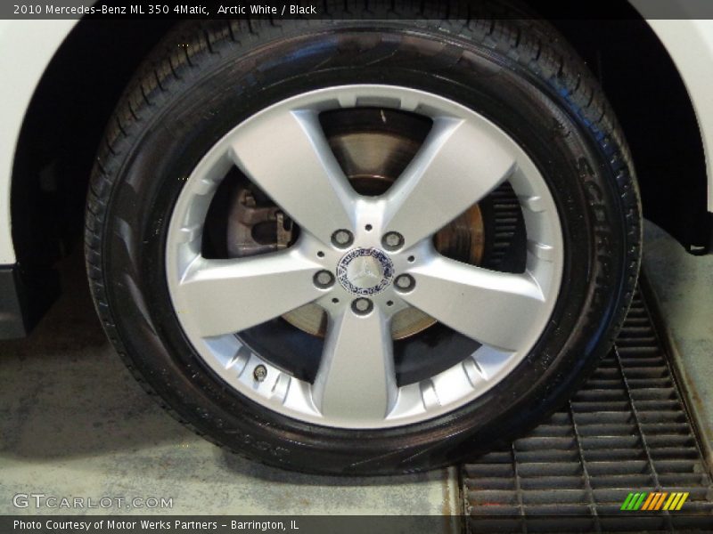 Arctic White / Black 2010 Mercedes-Benz ML 350 4Matic