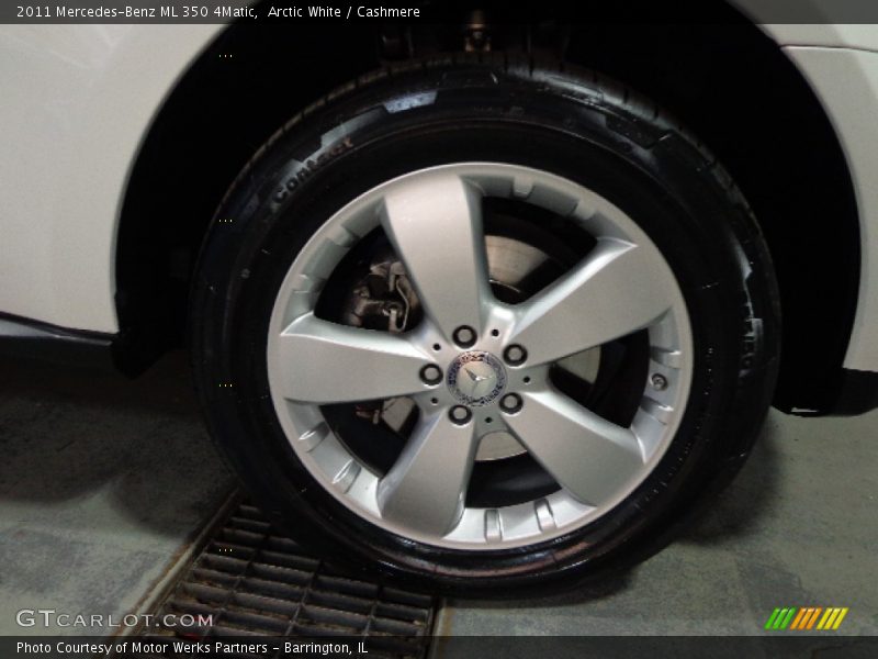 Arctic White / Cashmere 2011 Mercedes-Benz ML 350 4Matic