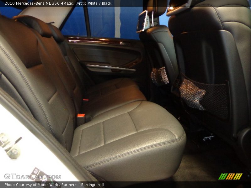 Arctic White / Black 2010 Mercedes-Benz ML 350 4Matic