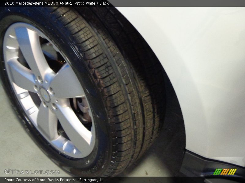 Arctic White / Black 2010 Mercedes-Benz ML 350 4Matic