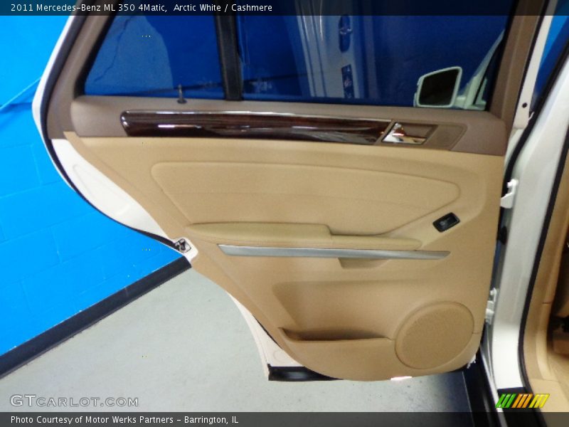 Arctic White / Cashmere 2011 Mercedes-Benz ML 350 4Matic