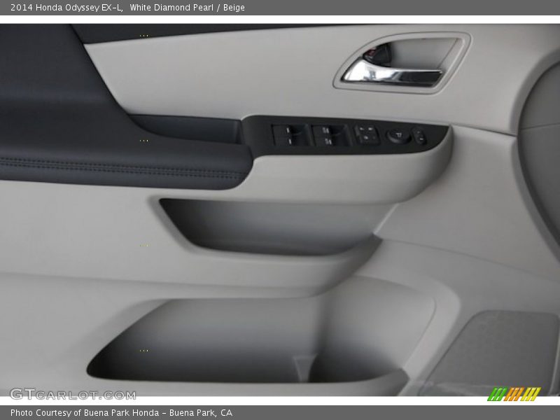 White Diamond Pearl / Beige 2014 Honda Odyssey EX-L