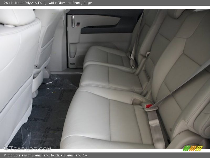 White Diamond Pearl / Beige 2014 Honda Odyssey EX-L