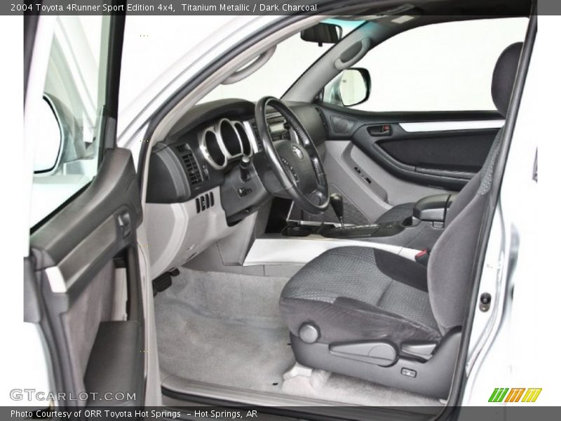 Titanium Metallic / Dark Charcoal 2004 Toyota 4Runner Sport Edition 4x4