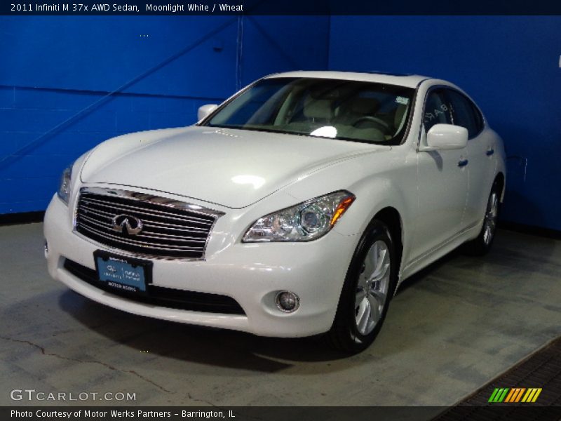 Moonlight White / Wheat 2011 Infiniti M 37x AWD Sedan