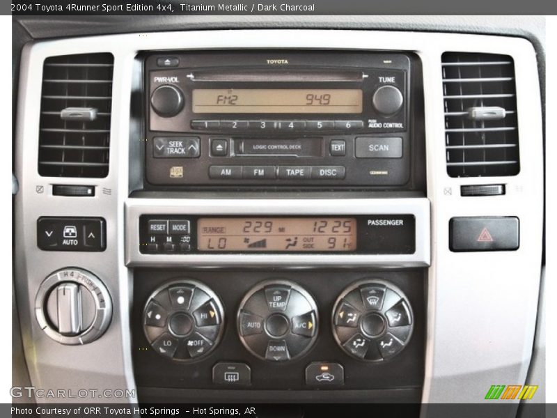 Titanium Metallic / Dark Charcoal 2004 Toyota 4Runner Sport Edition 4x4